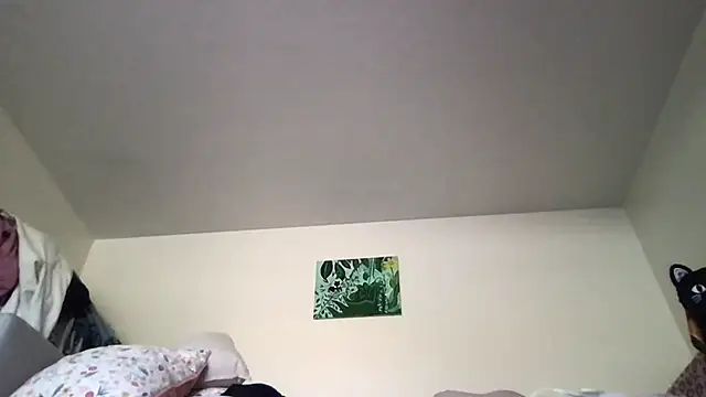 HYPHYtype online show from 10-19-25, 07:49