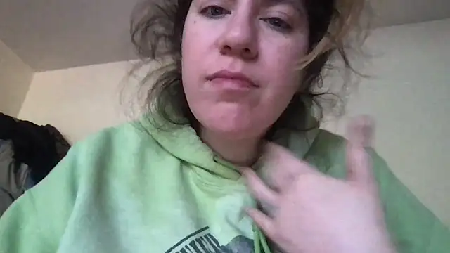 HYPHYtype online show from 10-11-25, 04:41