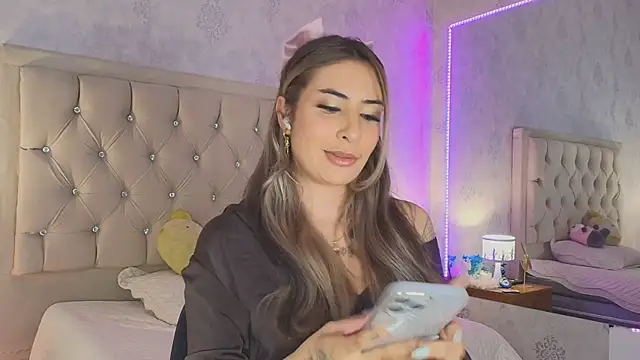 nini love01 online show from 02-17-26, 04:10