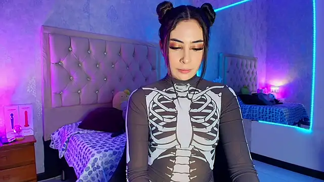 Snapshot of nini_love01 chatting on 03-01-25, 07:30 nini love01 online show from 03-01-25, 07:30