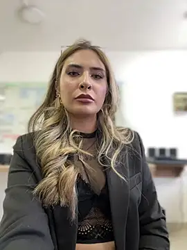 nini love01 online show from 02-26-26, 04:18