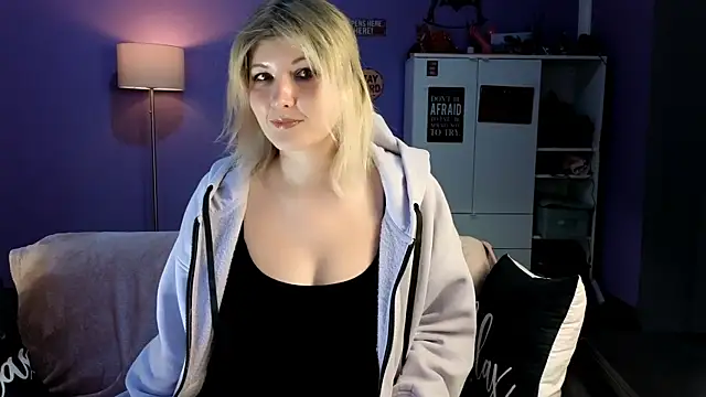 Snapshot of olisunny5 chatting on 04-21-26, 05:41 olisunny5 online show from 04-21-26, 05:41