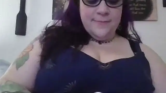 Snapshot of GothyBaby chatting on 02-26-26, 04:01 GothyBaby online show from 02-26-26, 04:01