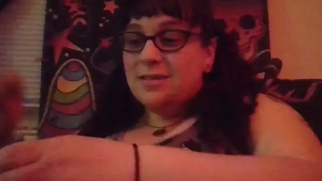 Snapshot of GothyBaby chatting on 02-08-26, 10:51 GothyBaby online show from 02-08-26, 10:51