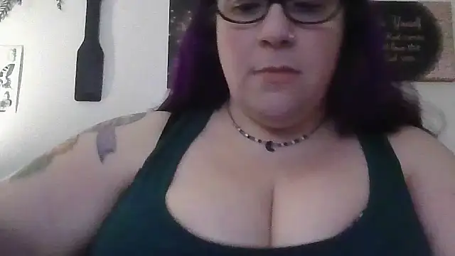 Snapshot of GothyBaby chatting on 03-03-26, 09:44 GothyBaby online show from 03-03-26, 09:44