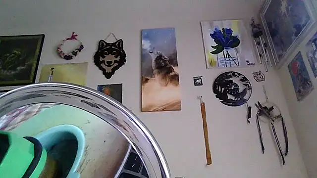 Snapshot of GothyBaby chatting on 12-17-25, 06:02 GothyBaby online show from 12-17-25, 06:02