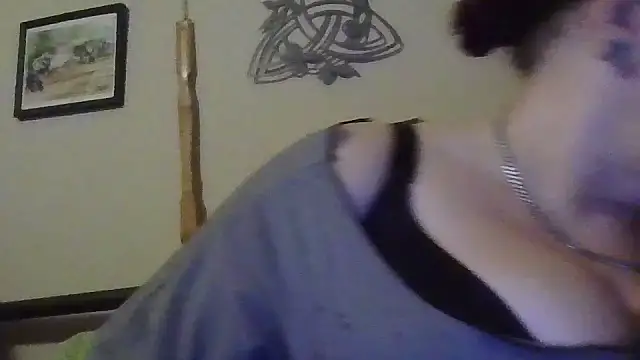GothyBaby online show from 02-18-25, 01:10