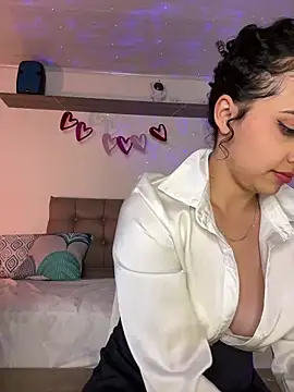 Lucy Marin online show from 03-13-25, 11:27