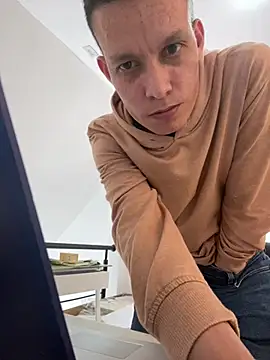 Snapshot of yequeal chatting on 03-01-25, 08:21 yequeal online show from 03-01-25, 08:21