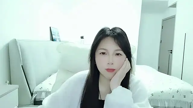 Sunset glow online show from 03-08-26, 03:48