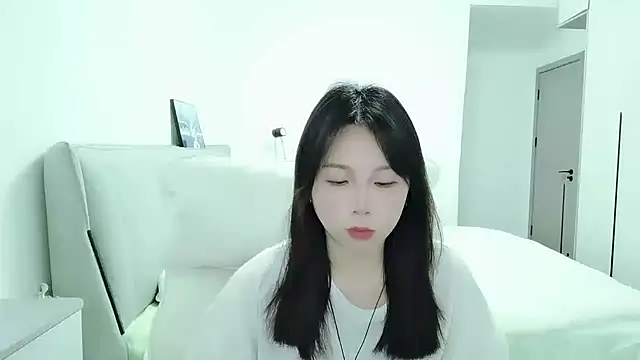 Sunset glow online show from 12-17-25, 03:11