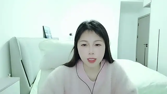 Sunset glow online show from 12-21-25, 03:25