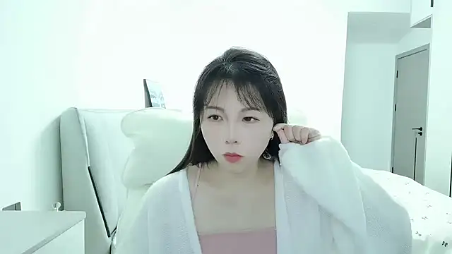 Sunset glow online show from 11-10-25, 02:33