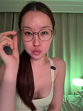 sphynx- - online show from 11-13-25, 01:04