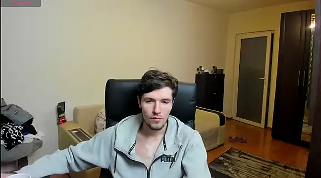 awesomejustin online show from 12-12-24, 07:48