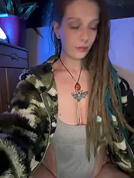 MenaDreadfull online show from 01-09-26, 08:16