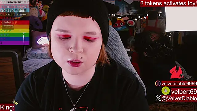 VelvetDiablo online show from 06-09-26, 12:44