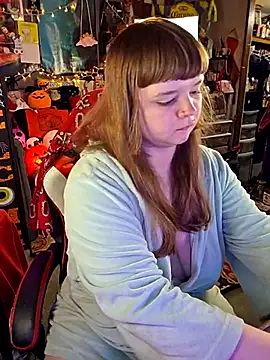 VelvetDiablo online show from 10-11-25, 12:00