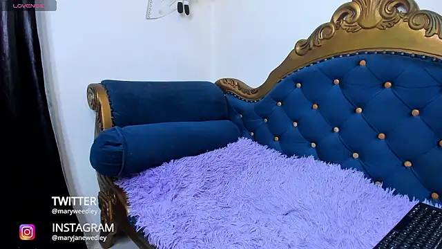 Snapshot of MaryJaneDove chatting on 02-24-26, 12:00 MaryJaneDove online show from 02-24-26, 12:00