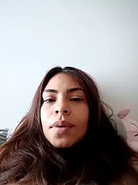 Ivanna2 online show from 12-18-25, 12:20