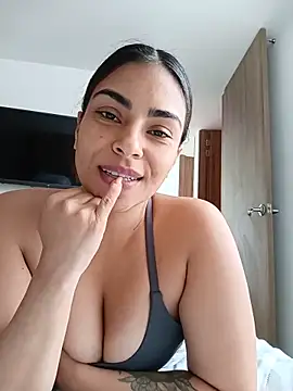 Ivanna2 online show from 06-02-26, 04:29
