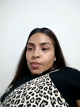 Ivanna2 online show from 12-14-25, 01:34