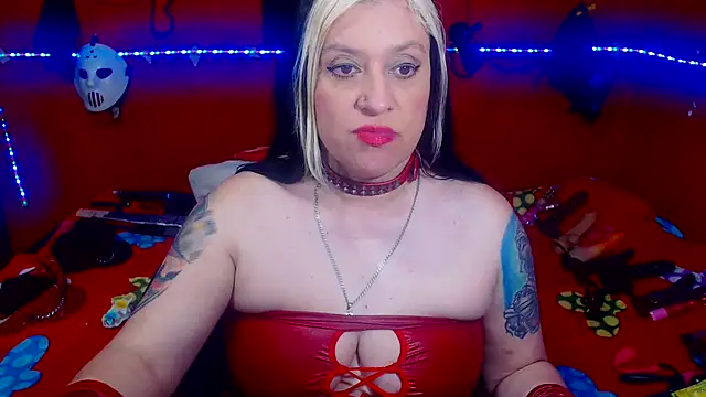 Snapshot of MATURE_Randy chatting on 10-09-25, 01:50 MATURE Randy online show from 10-09-25, 01:50