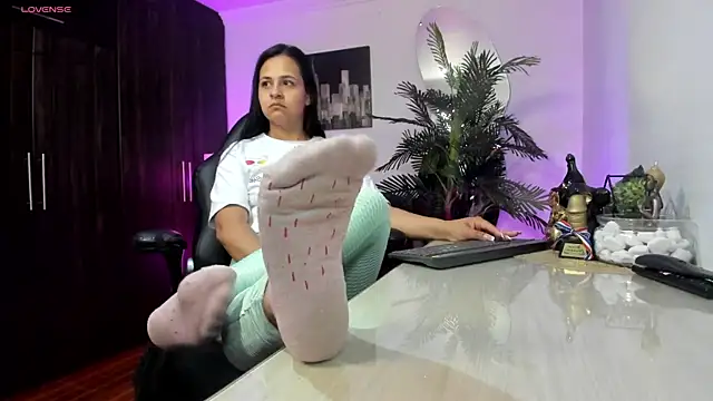 Amaia Bushida online show from 09-12-25, 02:12