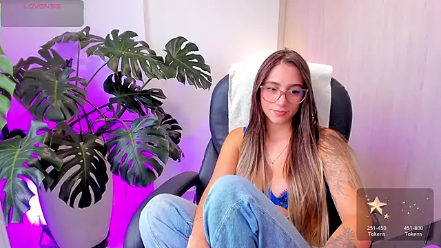 StacyConner online show from 07-18-26, 07:55