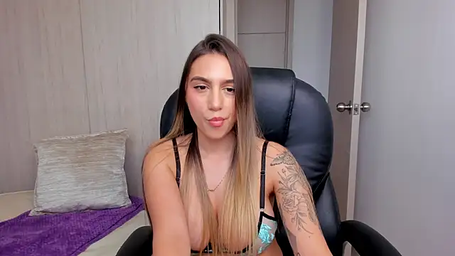 StacyConner online show from 09-24-25, 06:47