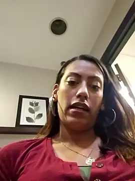 Snapshot of Nikkierosee chatting on 02-27-25, 07:30 Nikkierosee online show from 02-27-25, 07:30