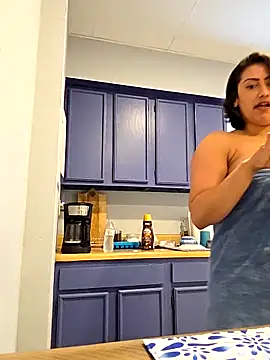 Snapshot of Nikkierosee chatting on 09-14-25, 02:50 Nikkierosee online show from 09-14-25, 02:50