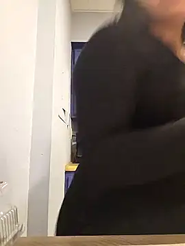 Nikkierosee online show from 12-22-25, 11:49