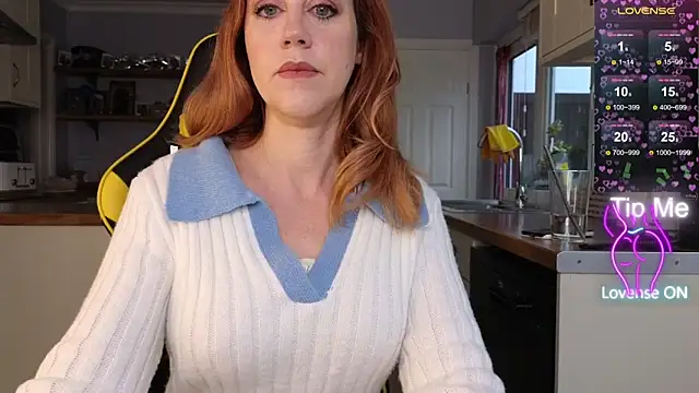 stripmequick online show from 02-06-26, 10:33