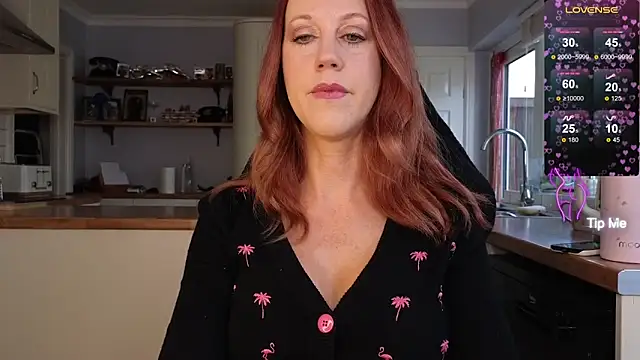 stripmequick online show from 10-21-25, 11:42