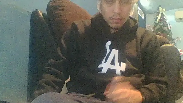 AlexAlejandro13 online show from 12-18-25, 04:00