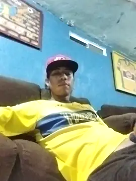 AlexAlejandro13 online show from 07-12-26, 06:47