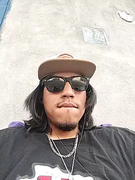 AlexAlejandro13 online show from 04-01-26, 11:12