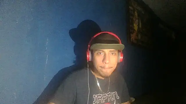 AlexAlejandro13 online show from 10-06-25, 07:09