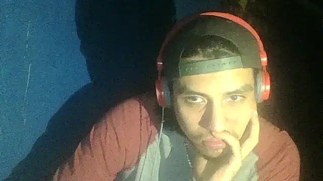 AlexAlejandro13 online show from 10-07-25, 06:14