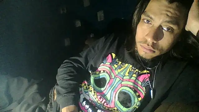 AlexAlejandro13 online show from 04-10-26, 07:15