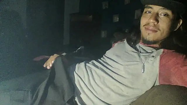 AlexAlejandro13 online show from 04-15-26, 07:25