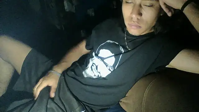 AlexAlejandro13 online show from 05-20-26, 07:16