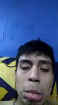 AlexAlejandro13 online show from 12-04-24, 10:46