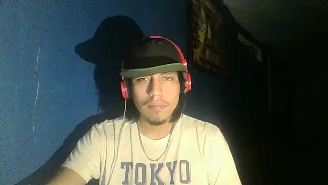 AlexAlejandro13 online show from 10-11-25, 07:09