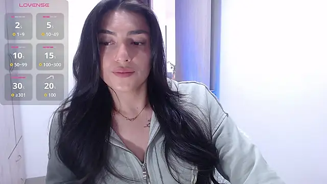 Snapshot of EricaVanderhill chatting on 10-01-25, 08:35 EricaVanderhill online show from 10-01-25, 08:35