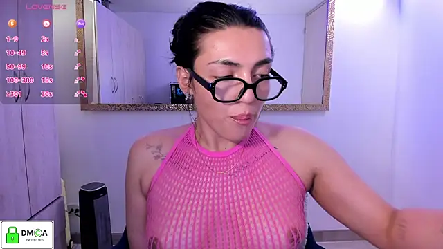 EricaVanderhill online show from 06-04-26, 12:48