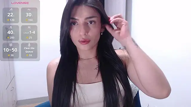 Snapshot of EricaVanderhill chatting on 09-12-25, 01:17 EricaVanderhill online show from 09-12-25, 01:17