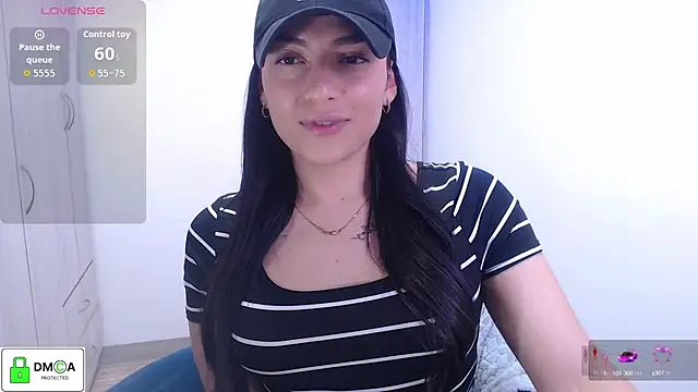 EricaVanderhill online show from 10-28-25, 09:25