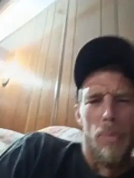 Snapshot of mikebix1990 chatting on 07-25-26, 03:47 mikebix1990 online show from 07-25-26, 03:47